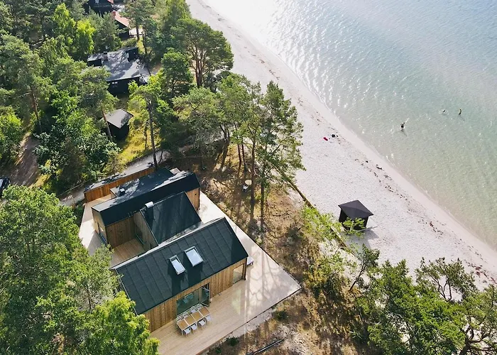 Villa With Beach Plot And Sea View - Ahus, Aespet