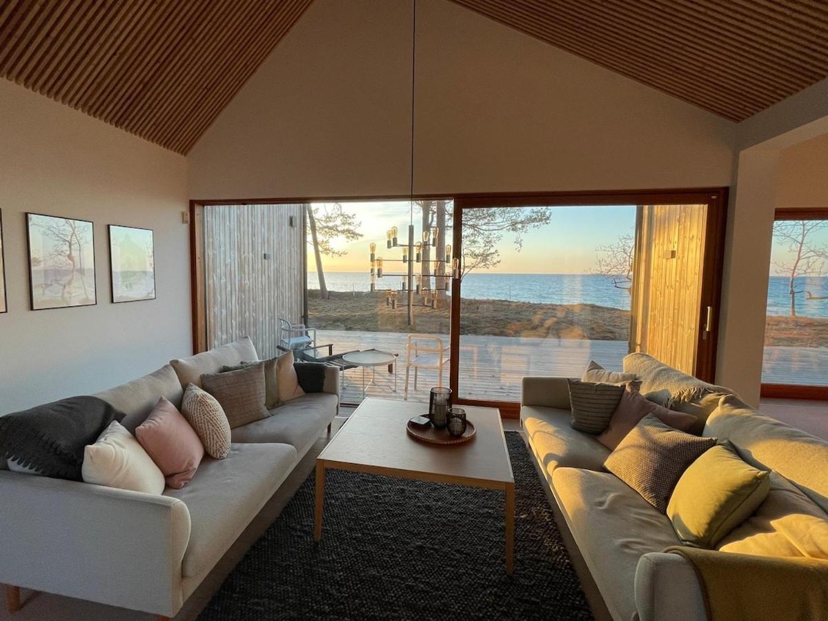Willa With Plot And Sea View - Ahus, Aespet